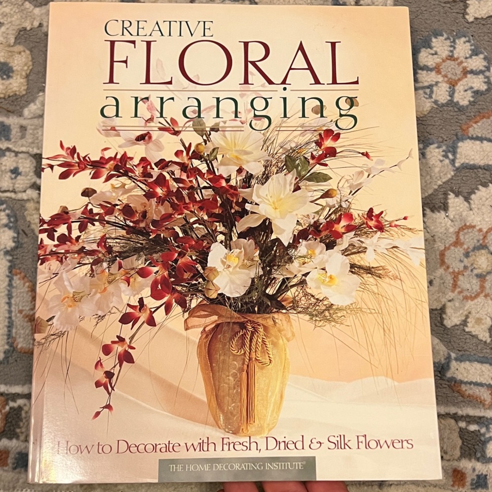 Creative Floral Arranging Coffee Table Book